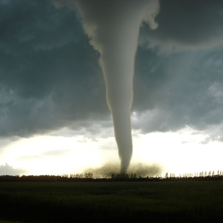 Live Streaming in the Middle of a Tornado