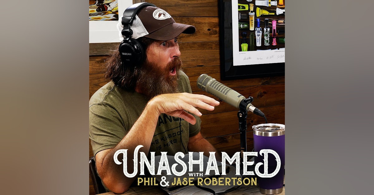 Ep 523 | Phil Scolds Jase for a Humor Mix-Up & Miss Kay Has a Crazy New Injury