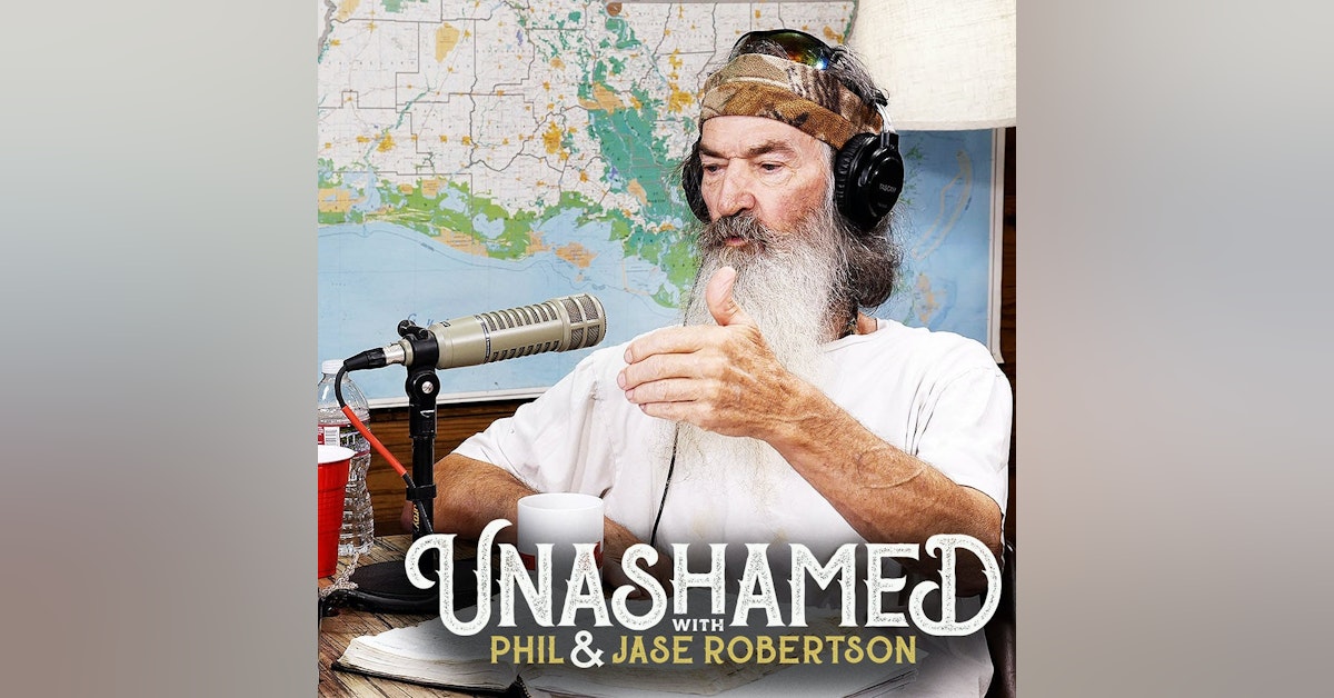 Ep 513 | Jase Studies the Man of International Mystery & the Genealogy of Phil’s Pets