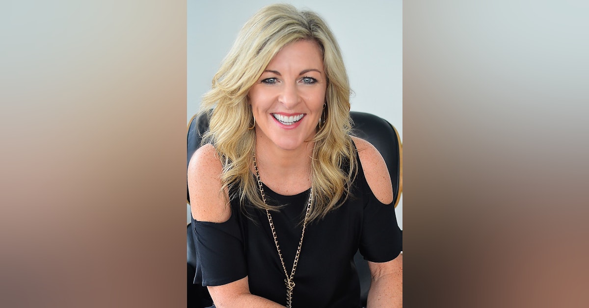 Janine Brolly, Speaker, Author, 7 Figure business owner, helping women own their power