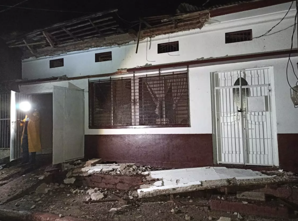 Tornado afecta 100 viviendas en barrios capitalinos