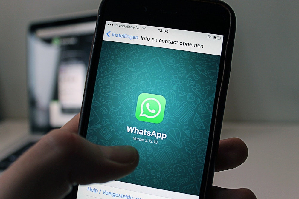 ¿De qué forma afecta la nueva política de WhatsApp a tu privacidad?