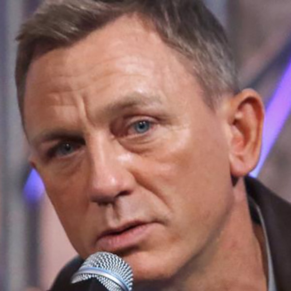 The Daniel Craig, aka 007 James Bond opens up...a bottle or two Image