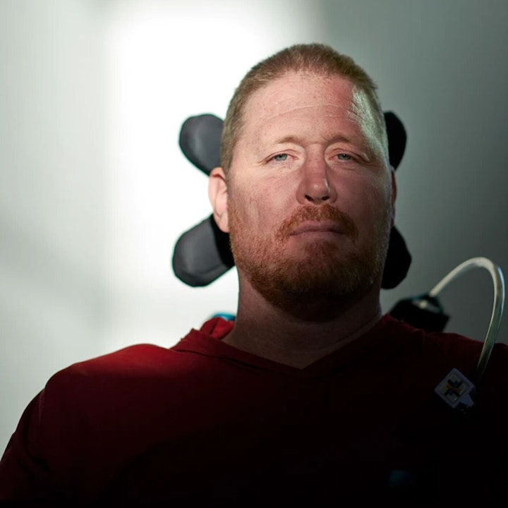 Brian Burnsed: Shawn Bradley wrestles with life at 7'6" in a wheelchair (Sports Illustrated) - AIR129